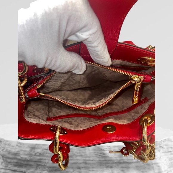 🔥 SALE! HP! 🔥 Michael Kors Cynthia Small Satchel - Picture 9 of 14